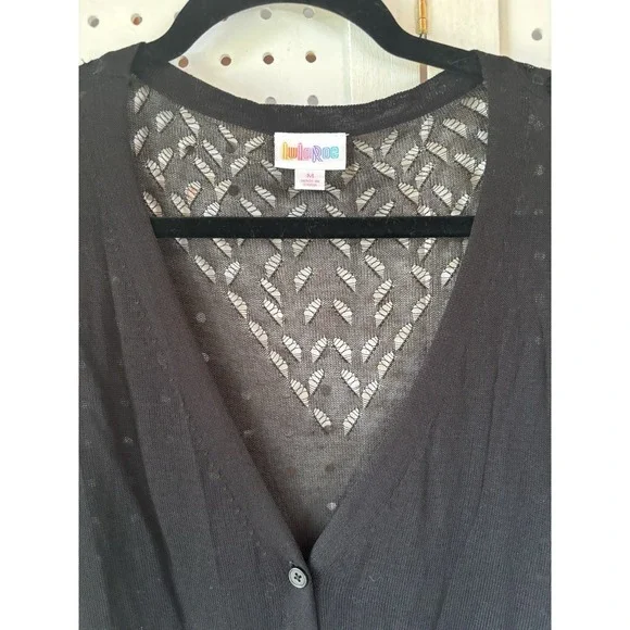 NEW! LuLaRoe Medium Cheryl Lightweight Button Up Cardigan Sweater Black NWT - Picture 2 of 5